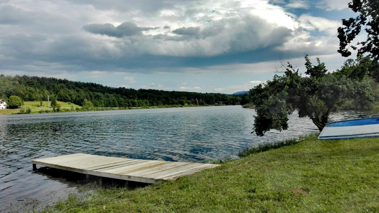 Kuca Za Odmor Jezero Villa Ogulin Buitenkant foto