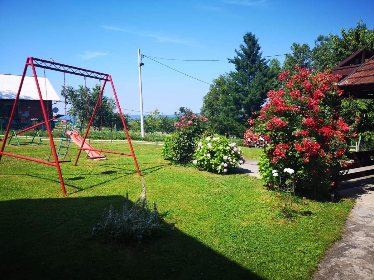 Kuca Za Odmor Jezero Villa Ogulin Buitenkant foto